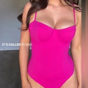 NWT Ta3 Pink Pushy One-Piece Shapeware Swimsuit UPF 50+ Womens Size Large Short